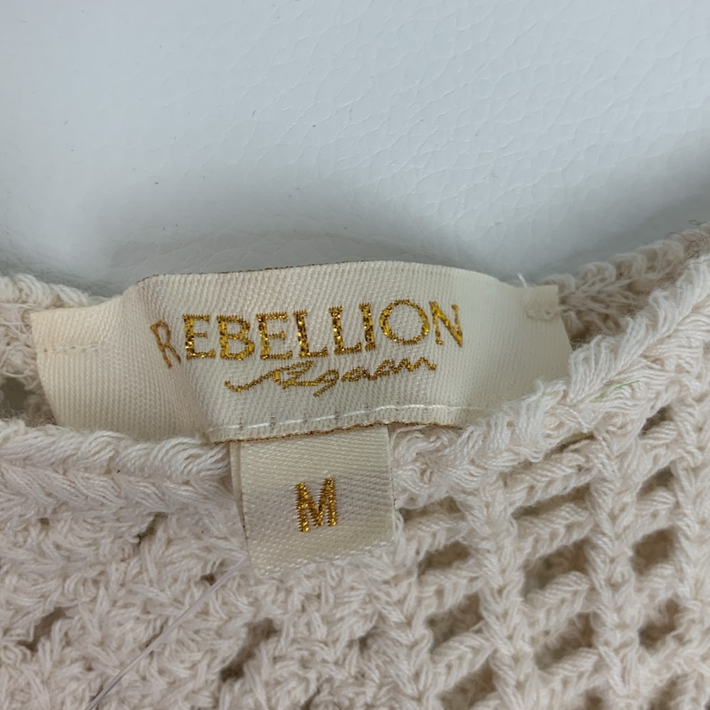 Rebellion Crochet knit Cherry design Tank Top Creme Red green Size Medium NWT - Picture 7 of 14